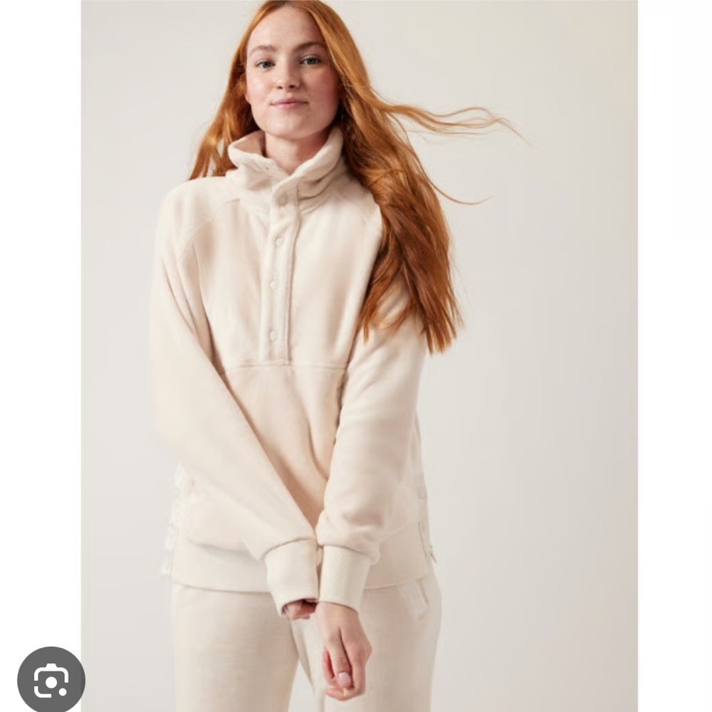 Athleta Cream Recover Sweatshirt